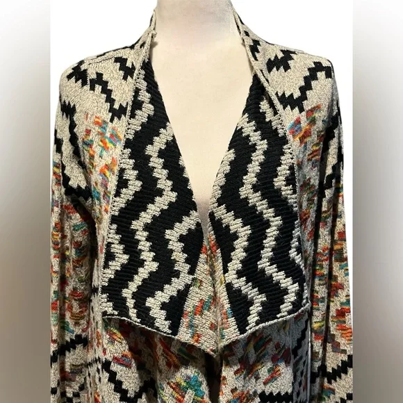 Anthropologie Freeway Open Front Long Cardigan
Aztec Southwestern Size Medium - Picture 2 of 10